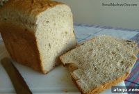 Moist Banana Oat Bread Recipe with Cinnamon and Walnuts