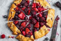 Rustic Mixed Berry Galette Recipe: Juicy Berries & Flaky Crust
