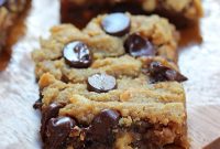 Chewy Chocolate Chip Peanut Butter Bars Recipe
