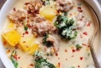 Copycat Olive Garden Zuppa Toscana in the Instant Pot: Quick Recipe