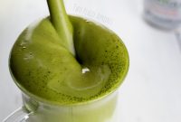 Dalgona Matcha Latte Recipe: Whipped Green Tea Coffeehouse Drink