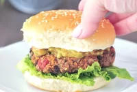 Southwest-Style Black Bean Burgers with Chipotle Lime Sauce