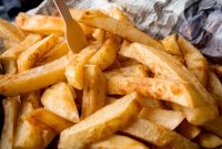How to Make Authentic Chip Shop Chips at Home