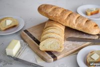 Crispy Garlic French Bread Recipe for Homemade Loaves