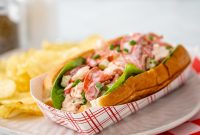 Authentic New England Lobster Roll Recipe: Classic Seafood Sandwich