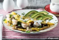 Spicy Shrimp and Green Chile Omelet Recipe