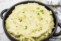 33 Crowd-Pleasing Potluck Recipes That’ll Have Guests Asking Catered?