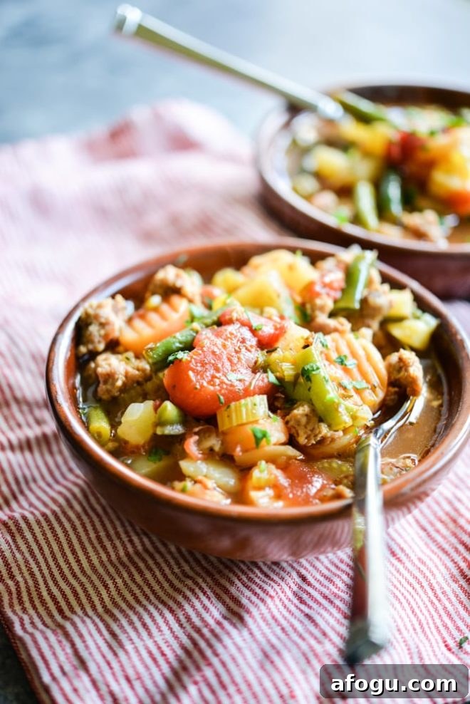 Paleo Italian Minestrone Recipe: Hearty Low-Carb Soup 3 Paleo Minestrone Soup