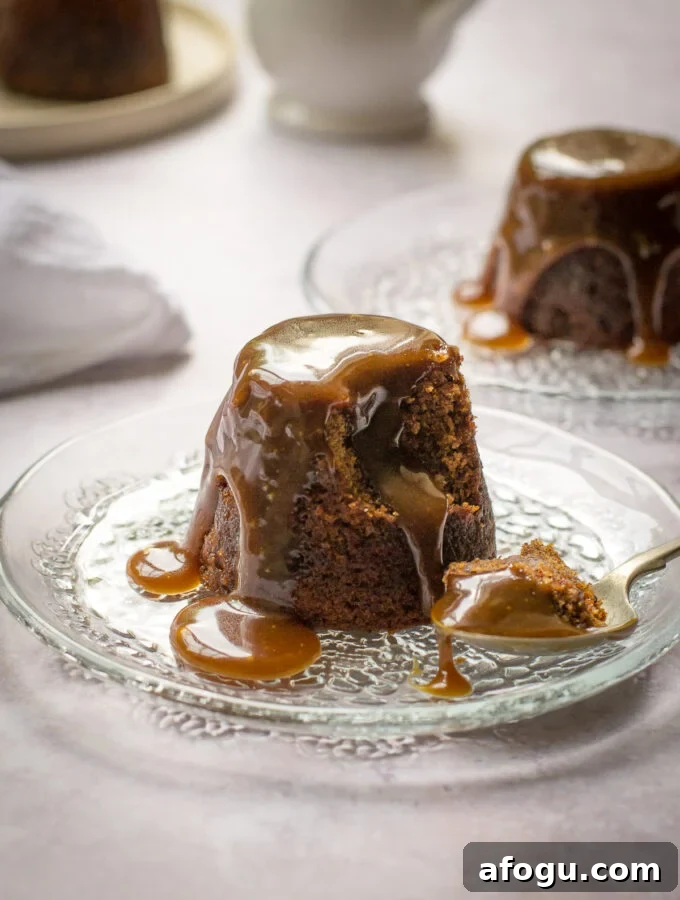 vegan sticky toffee pudding