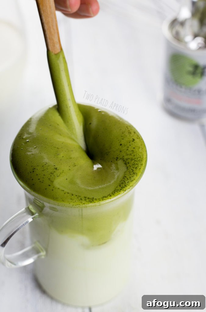 Dalgona Matcha Latte Recipe: Whipped Green Tea Coffeehouse Drink 2 Our dalgona matcha latte sure has great retention.