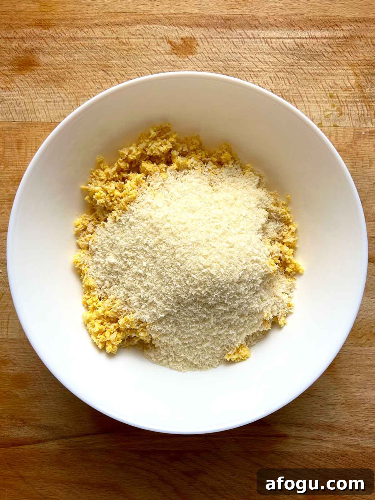 ground chickpeas and breadcrumbs in bowl