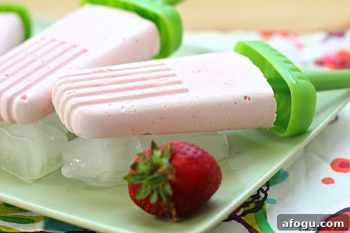 Strawberry Cheesecake Popsicles