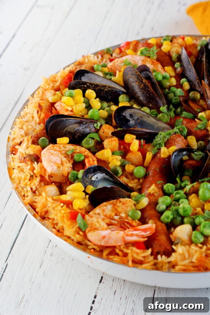 Authentic Spanish Paella Recipe: Traditional Seafood & Saffron Flavor 3 spanish paella