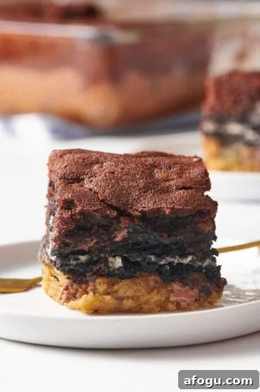 A slutty brownie on a plate.