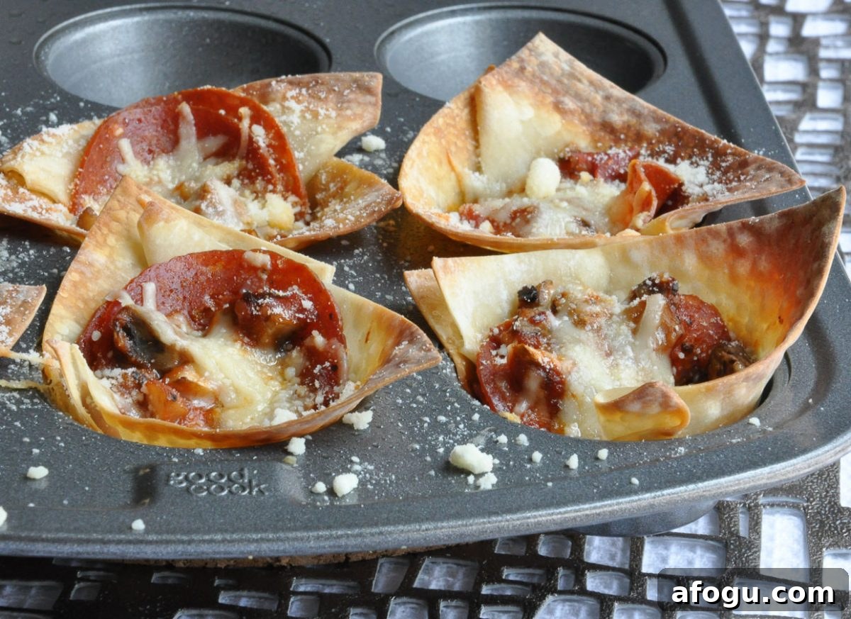 Deep Dish Pizza Wonton Cups