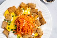 Bánh Bột Chiên: Crispy Vietnamese Fried Rice Cakes