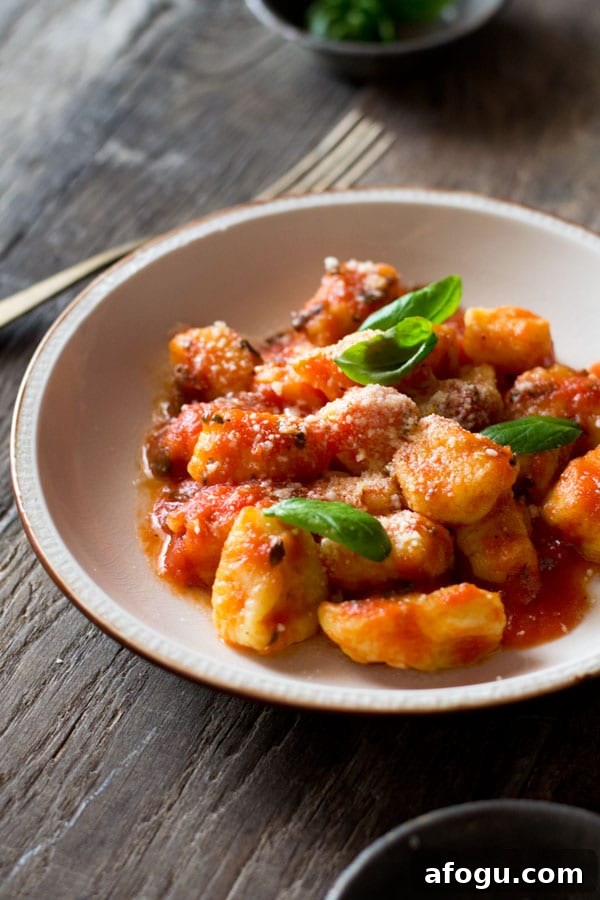 Gnocchi with fresh tomato sauce